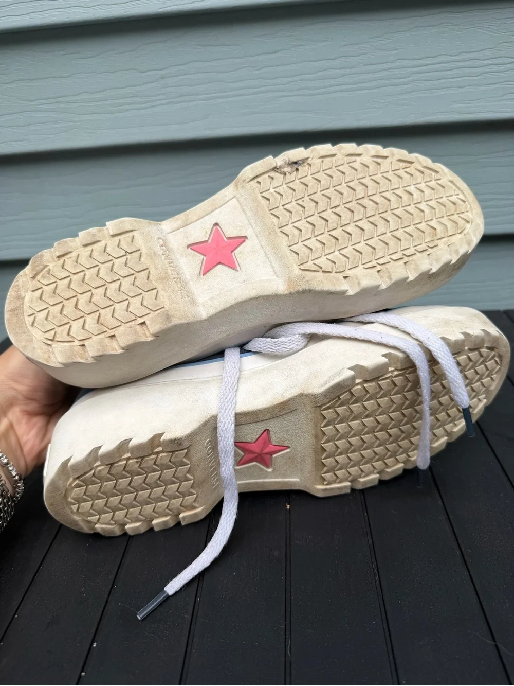 Converse Chuck Taylor All Star Lugged Lift Platform Easy-On Floral Embroidery 3